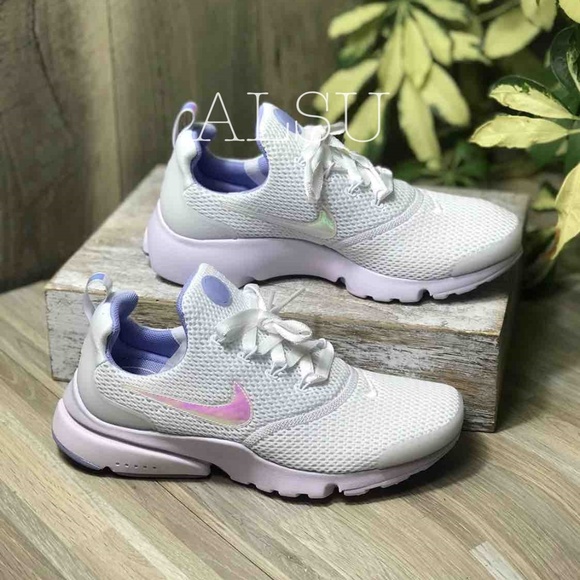 NWTNike Presto Fly White Barely Grapr W AUTHENTIC - Picture 7 of 8